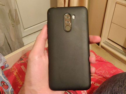 Pocophone f1