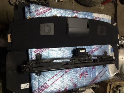 Lexus IS 250 подлокотник шторка кожух колонки