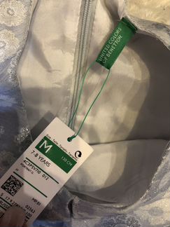 Новое Платье United colors of Benetton