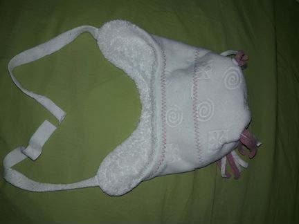 Шапка для девочки на 2.5-4 года