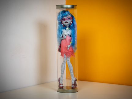 Гулия Йелпс рассвет танца М Хай - кукла в колбе