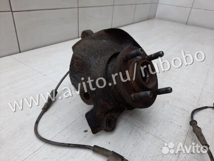 Кулак передний правый Hyundai Accent 2 G4EC 2008