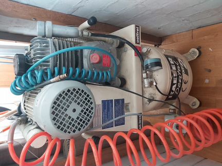 Воздушный компрессор