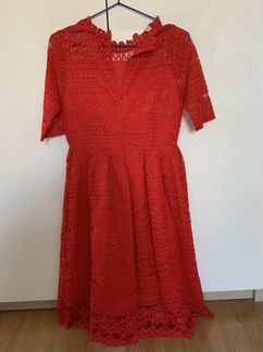 Платье красное (М)
