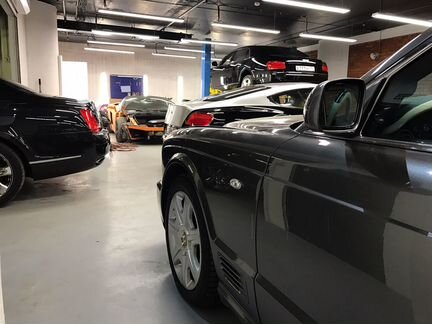 Радиаторная решетка Rolls Royce, Bentley