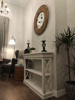 Модель 53. Консольный стол