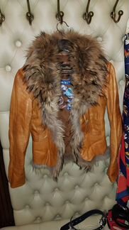 Кожанная куртка с натуральным мехом