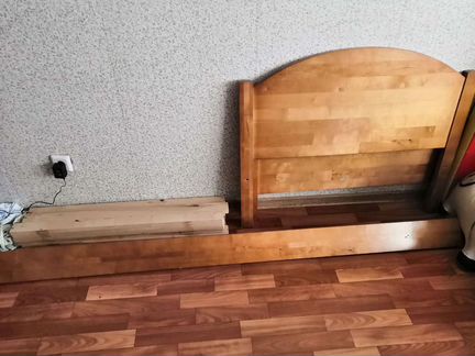 Кровать с матрасом 1.9х0.8