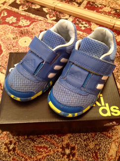 Кроссовки adidas kids