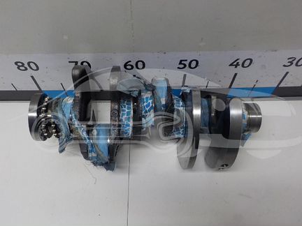 Коленвал 95810201130 audi A8 (4H)