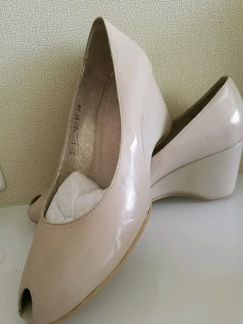 Сапоги женские, туфли