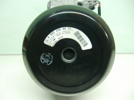 Компрессор кондиционера Mercedes W204 W212 C207