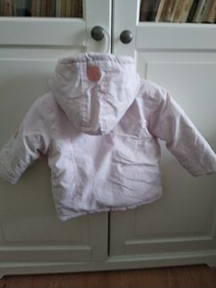 Курточка теплая с капюшоном