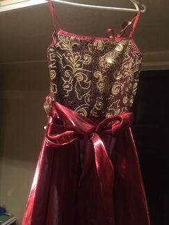 Идеальное платье на выпускной 140-146 см