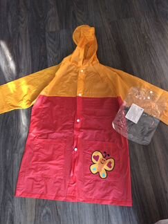 Дождевик новый (на девочку)