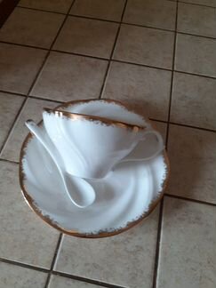 Много посуды. Новая