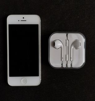 iPhone 5 White 32 Gb Наушники earpods