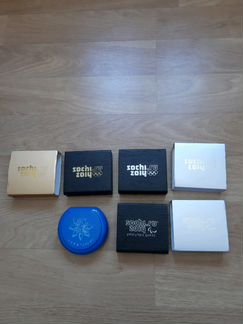 Футляры для монет