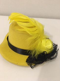 Шляпка на заколке, карнавальная шляпка