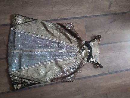 All Saints красивый топ с пайетками. Торг