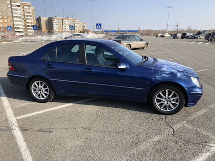 Mercedes-Benz C-класс 2.0 МТ, 2002, 177 077 км