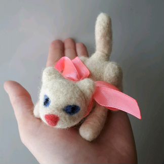 Валяная игрушка