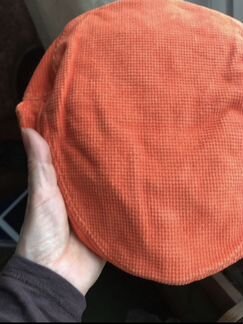 Кепка яркая новая