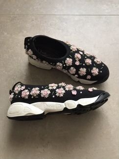 Сникерсы Dior