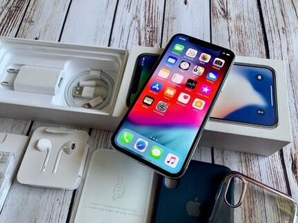 Телефон Apple iPhone X 256 б/у
