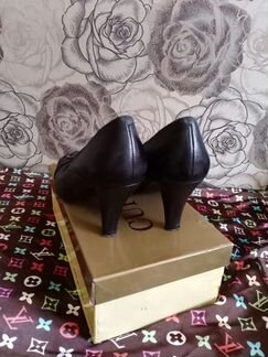 Туфли натуральная кожа Италия р. 38