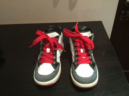 Продам детские кроссовки ciao bimbi