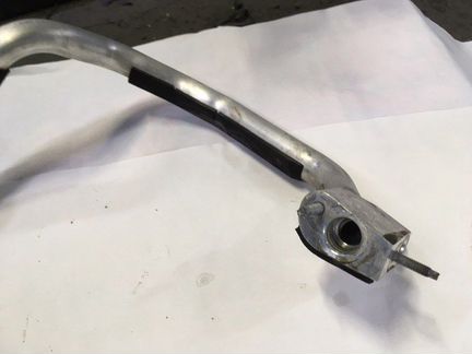 Трубка кондиционера Mercedes-Benz E-Class A207