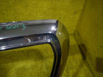 Накладка решетки радиатора Mercedes E class W213 1