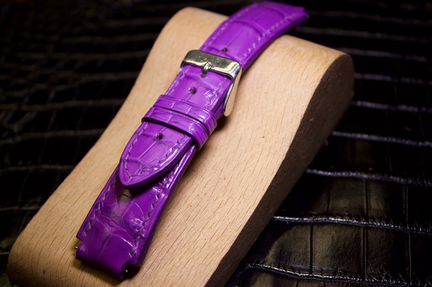 Ремешок для часов из кожи крокодила