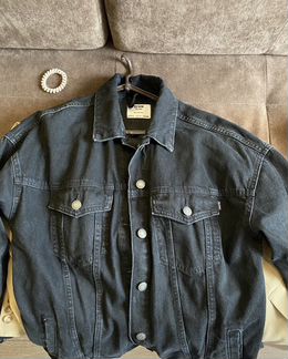 Джинсовая куртка женская. Bershka