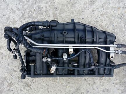 WV passat B6 B 6 коллектор впускной 06F133201N