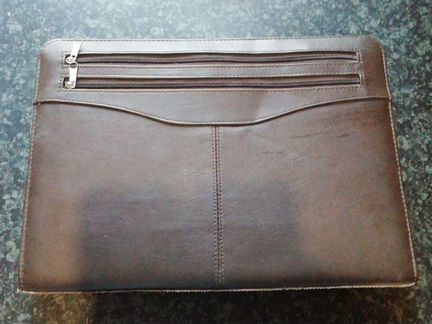 Кожанная папка для бумаг