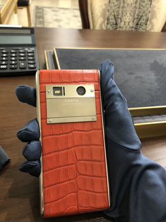 Телефон vertu aster diamonds alligator оригинал