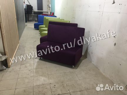Диван для кафе