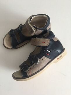 Сандали Dr.Mymi